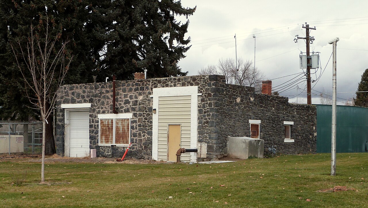Jerome City Pump House - Jerome Idaho.jpg